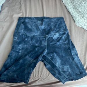 Lululemon biker shorts